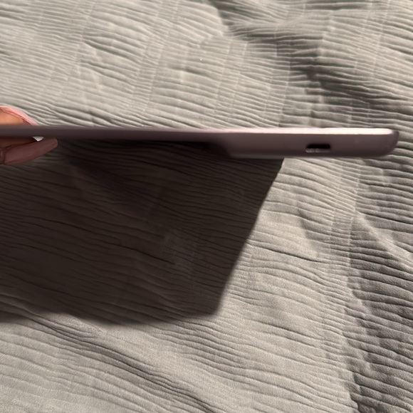 Amazon Kindle Oasis 10th Gen *NO ADS*! 32gb - Picture 5 of 5